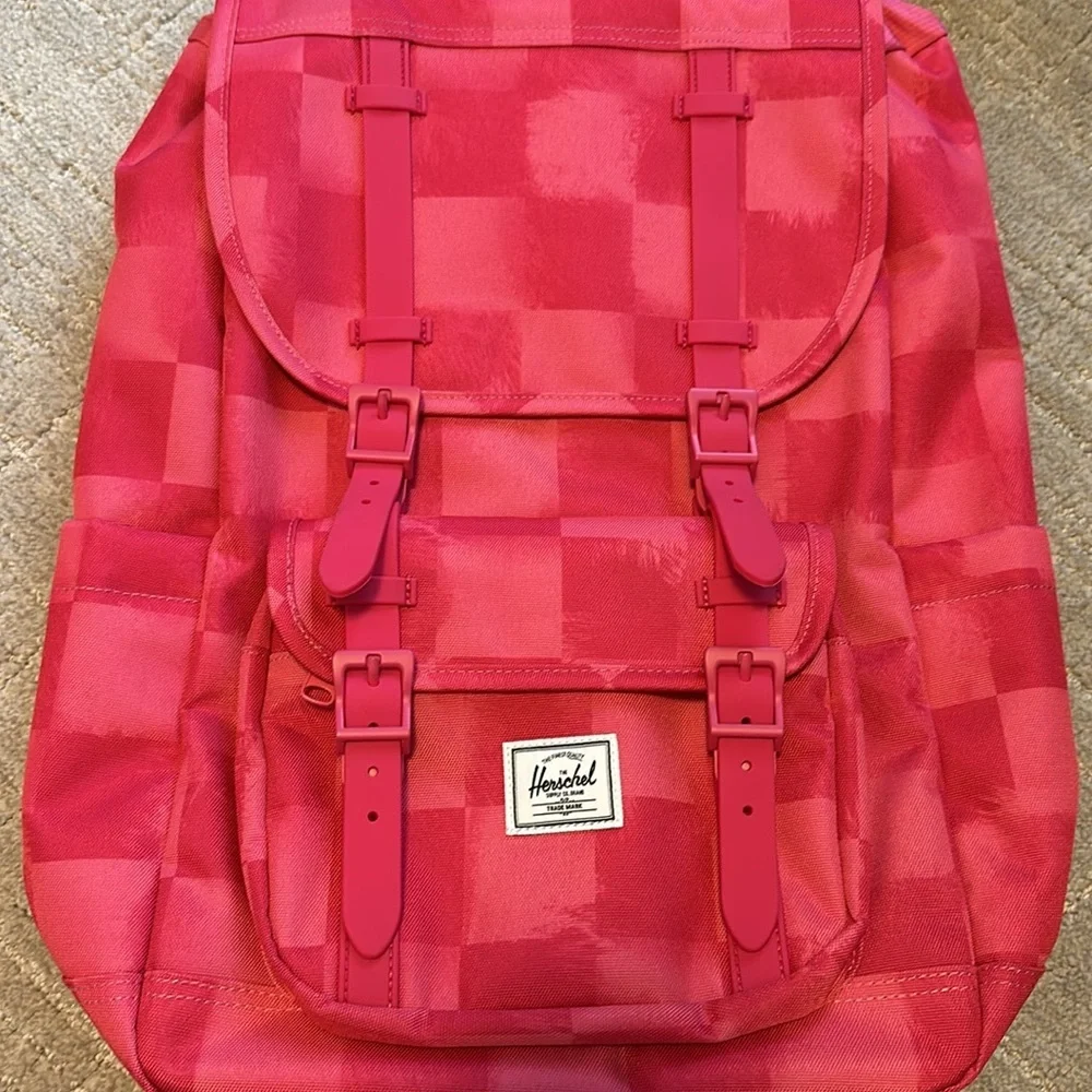designer women's genuine leather backpack Full Grain Leather College Bag for Work or Travel Box Size:Titan Tackle Box 8-10 Fishing Tackle/Items $50 value The Intrepid Angler…. | Dont be deceived by stock_65593835683_Chaussures+POP+/+Go+Sport+Maliseet+Mall